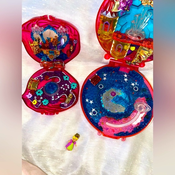 1996 Polly Pocket Starshine Palace Sparkle Surprise or Polly's Crystal Palace - Picture 1 of 10